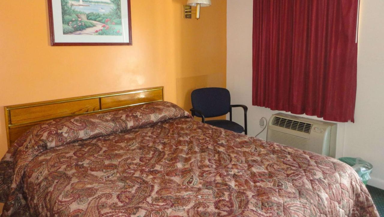 Budget Inn Franklinton Eksteriør bilde